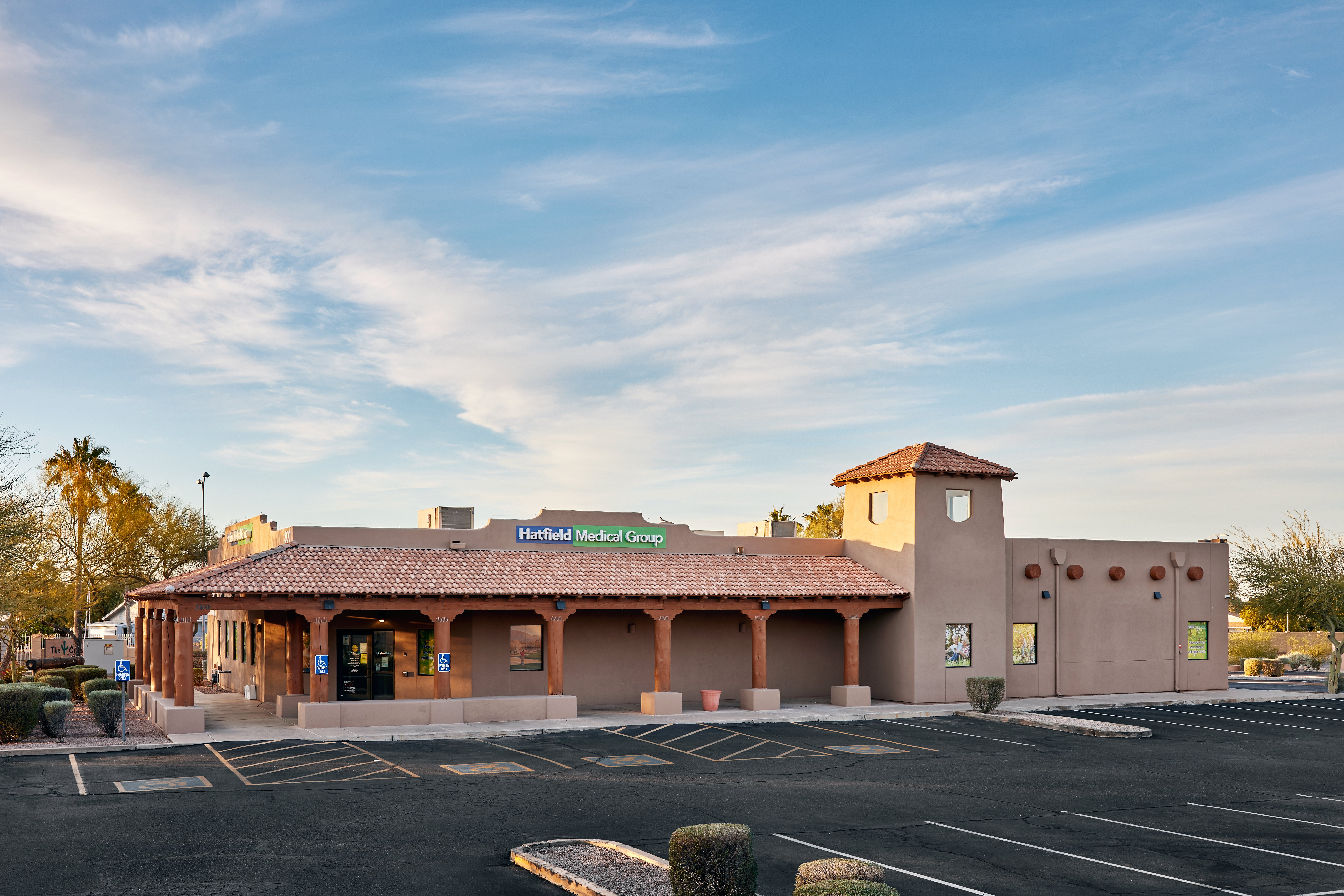 Village Medical  - 300 S. Phelps Dr. ,  Apache Junction, AZ, 85120 .