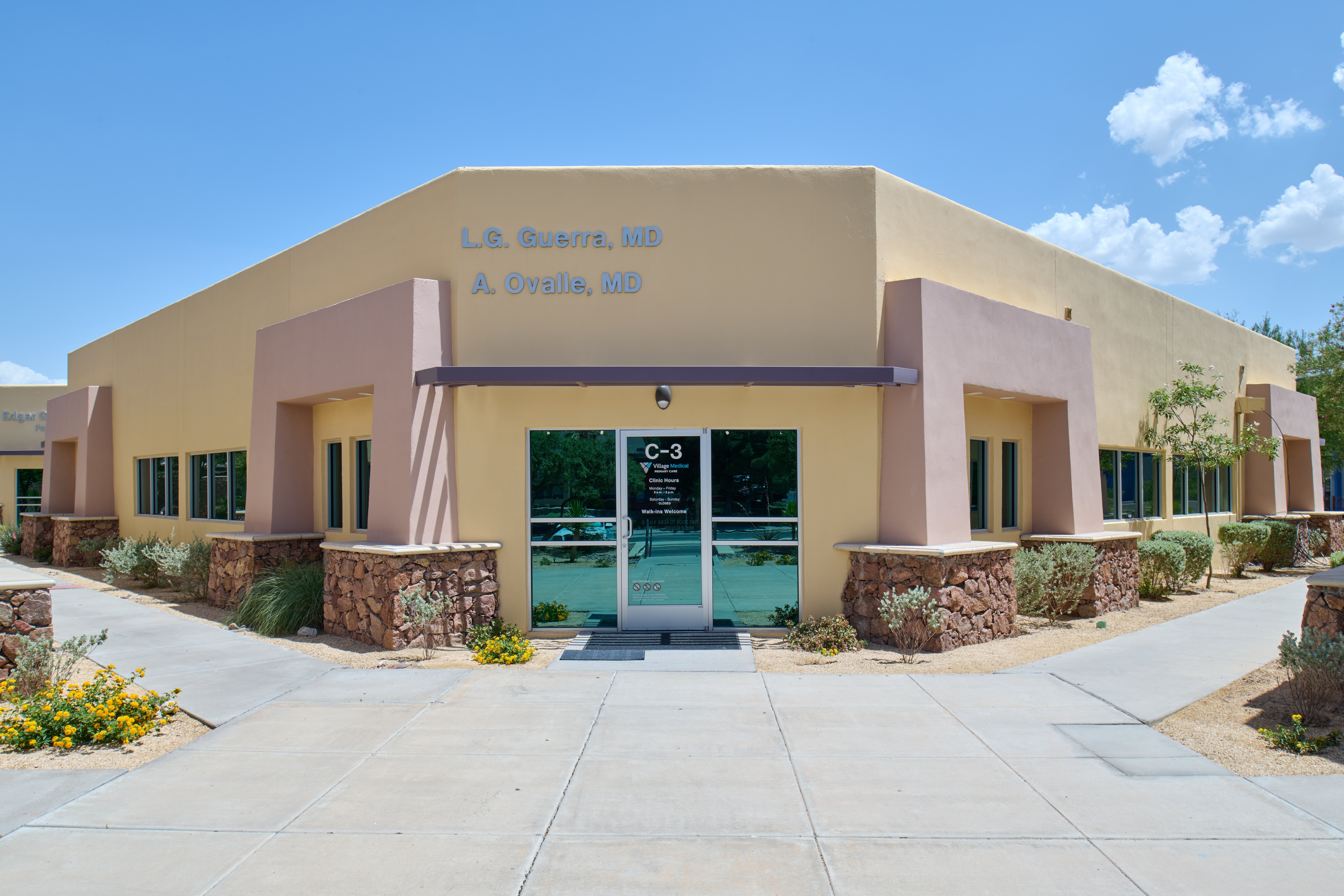 Village Medical  - 550 S Mesa Hills Dr. Suite C3 El Paso, TX  79912