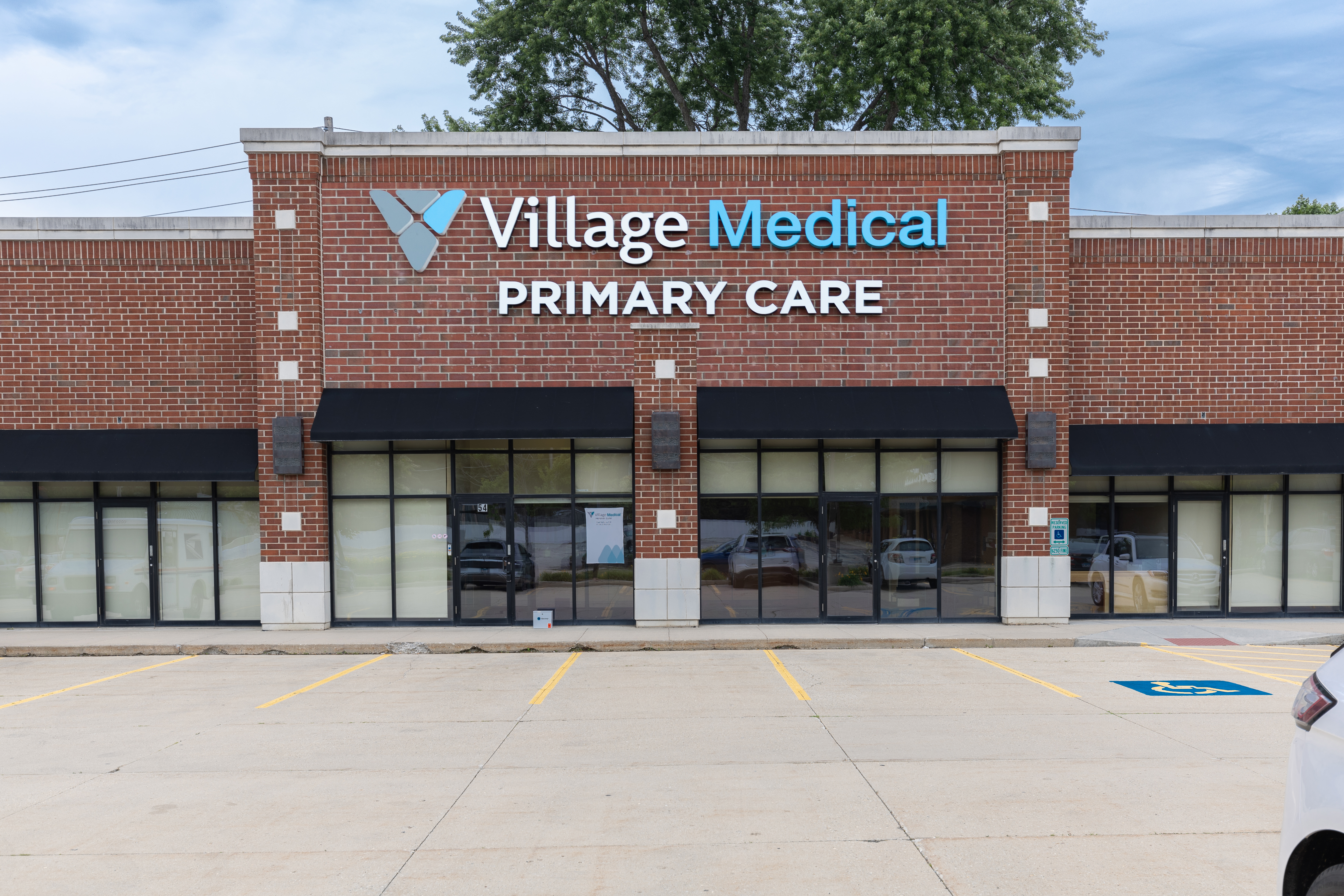 Village Medical - 54 S Northwest Hwy  Palatine, IL 60074
