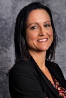  Julia Kovacs, MD